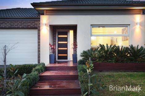 Property photo of 31 Snowsill Circuit Point Cook VIC 3030