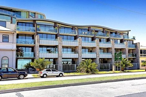 203/49 Beach St, Port Melbourne, VIC 3207