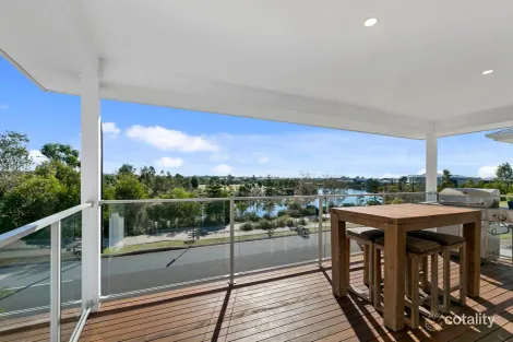 2 Mackerel St, Mountain Creek, QLD 4557