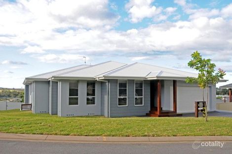 12 St Lucia Pl, Bonny Hills, NSW 2445