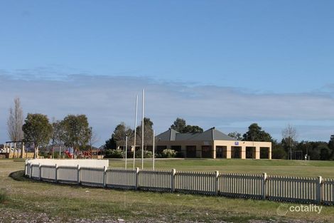 Property photo of 8 Farmer Loop Pinjarra WA 6208