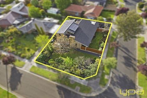 Property photo of 14 Gilchrist Crescent Sunbury VIC 3429