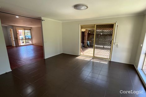 Property photo of 12 Silkyoak Grove Greenacre NSW 2190