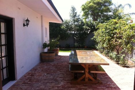 2 Belgrave Ct, Parkside, SA 5063