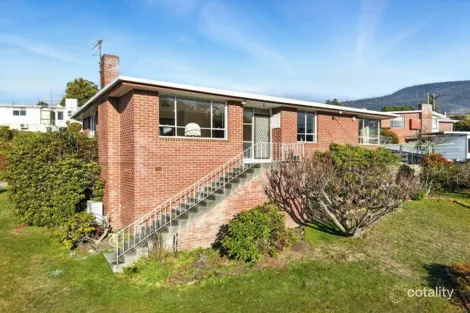 25 Cammeray Rd, Claremont, TAS 7011