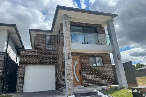 Property photo of 18 Caussade Crescent Austral NSW 2179