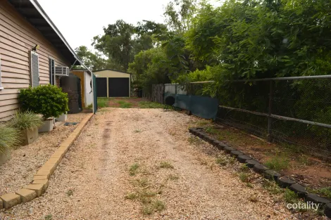 Property photo of 1 Ivy Street Blackall QLD 4472