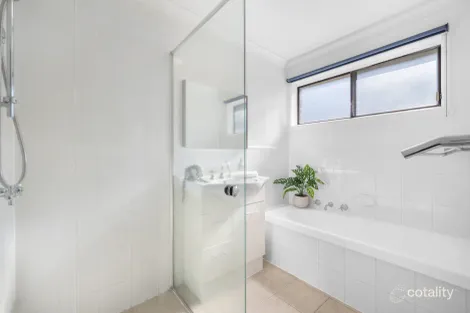 Property photo of 11/12-14 Hamilton Road Bayswater North VIC 3153