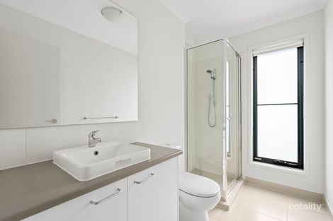 Property photo of 30 Bluegrass Street Tarneit VIC 3029