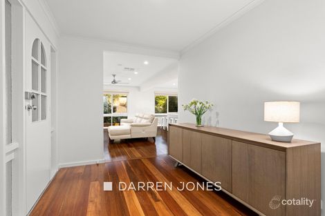 Property photo of 39 Brentwick Drive Greensborough VIC 3088