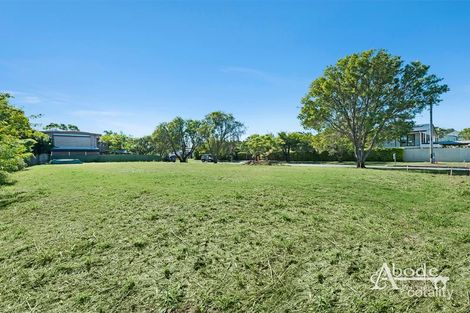 98 Eversleigh Rd, Scarborough, QLD 4020