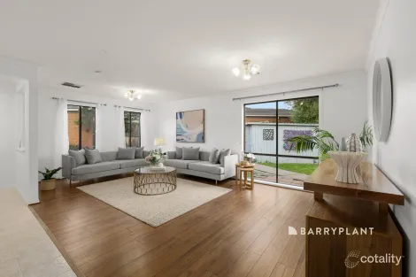 Property photo of 12 Vance Court Narre Warren VIC 3805