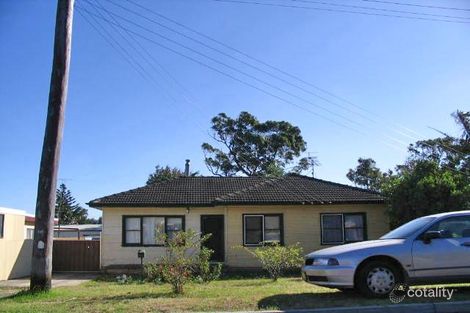 56 Barton St, Oak Flats, NSW 2529