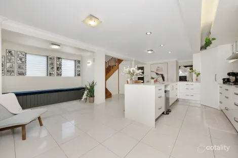 4 Jayne Ct, Kelso, QLD 4815
