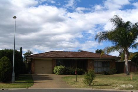 Property photo of 3 Strapper Close Casula NSW 2170