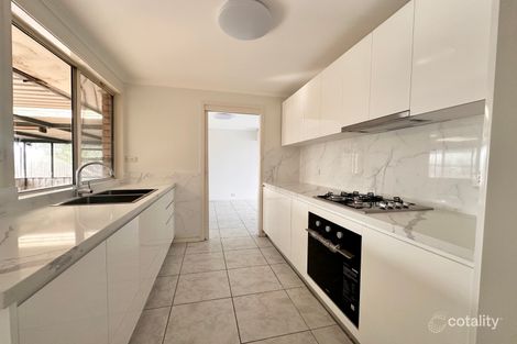 Property photo of 10 Sindel Close Bonnyrigg NSW 2177