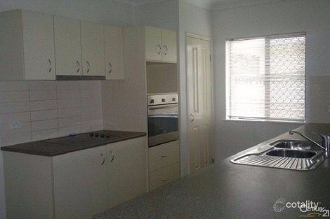 Property photo of 6 Calvert Close Bentley Park QLD 4869