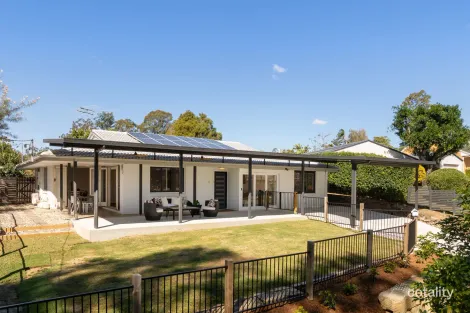 Property photo of 4 Jedburgh Street Kenmore QLD 4069