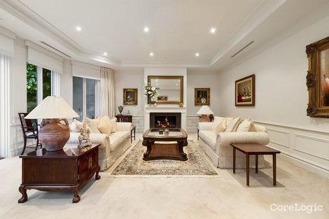 Property photo of 2/37 Wallace Avenue Toorak VIC 3142