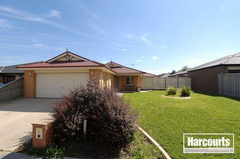 16 Meadowlands Way, Berwick, VIC 3806