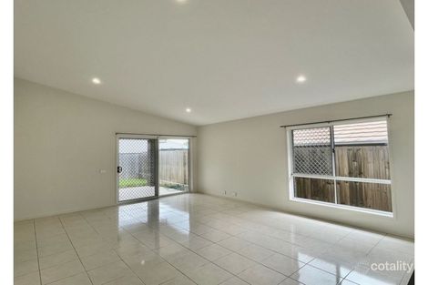 Property photo of 29 Butterfly Way Ripley QLD 4306