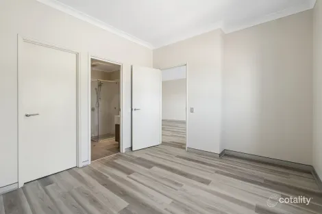 Property photo of 70/6 Walsh Loop Joondalup WA 6027