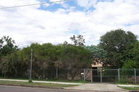 3 Bailey St, Collingwood Park, QLD 4301