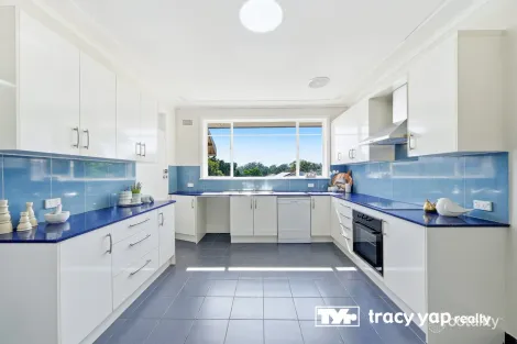 Property photo of 25 Pennant Parade Carlingford NSW 2118