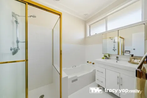 Property photo of 25 Pennant Parade Carlingford NSW 2118