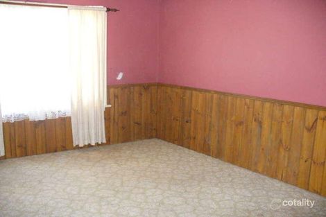 Property photo of 8 Tasman Place Devonport TAS 7310