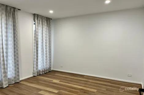Property photo of 51 Dulcis Street Manor Lakes VIC 3024