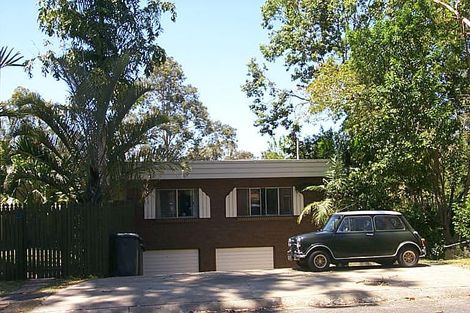 Property photo of 11 Quinty Street Fig Tree Pocket QLD 4069