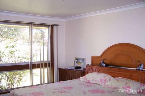 Property photo of 2 Owl Place Ingleburn NSW 2565