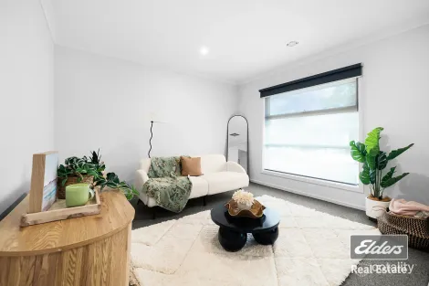 Property photo of 7 Pinebank Street Werribee VIC 3030