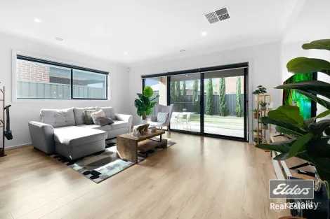 Property photo of 7 Pinebank Street Werribee VIC 3030