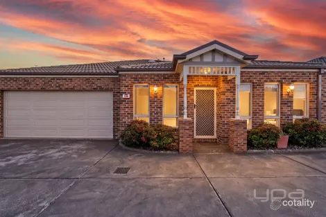 2/66 Mcburnie Dr, Kurunjang, VIC 3337