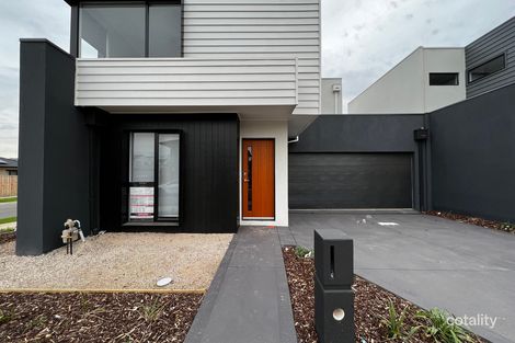 Property photo of 7 Maroon Way Diggers Rest VIC 3427