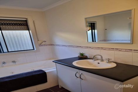 Property photo of 32 Deemster Avenue Christies Beach SA 5165