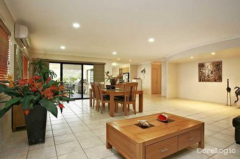 Property photo of 559 Oyster Cove Promenade Helensvale QLD 4212