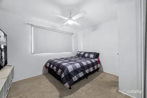 Property photo of 15 Weemala Crescent Bradbury NSW 2560
