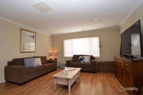Property photo of 42 Kingfisher Drive Wangaratta VIC 3677
