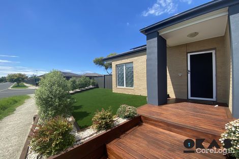 Property photo of 8 Sincere Drive Point Cook VIC 3030