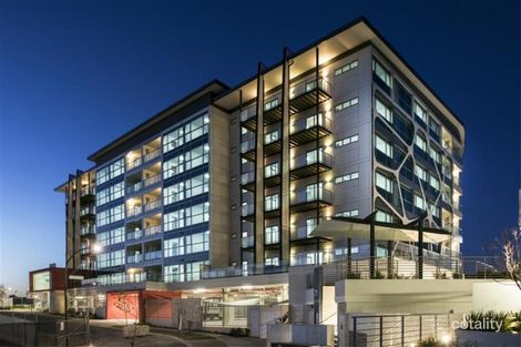 Property photo of 402/17 Malata Crescent Success WA 6164