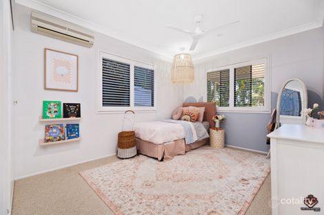 4 Tabor Dr, Lammermoor, QLD 4703