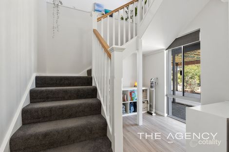 Property photo of 14 Phillip Court Padbury WA 6025