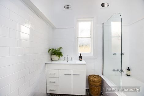 Property photo of 3 Dent Street Islington NSW 2296
