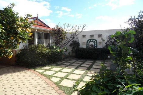 Property photo of 6 Cue Cove Bentley WA 6102