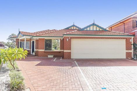 Property photo of 71 Wright Crescent Bayswater WA 6053