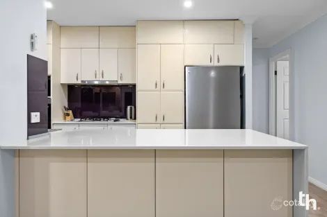 Property photo of 18 Dwyer Chase Eleebana NSW 2282