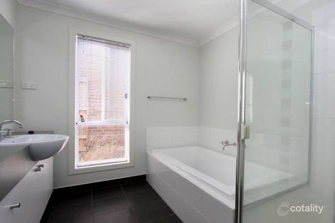 Property photo of 22 Bianca Boulevard Tarneit VIC 3029